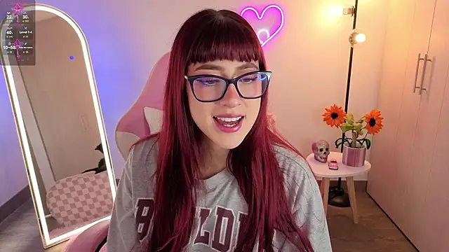Snapshot of violet_ch chatting on 06/09/26, 07:36 violet ch online show from 06/09/26, 07:36