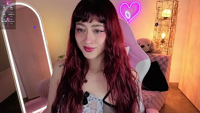 Snapshot of violet_ch chatting on 07/14/26, 07:19 violet ch online show from 07/14/26, 07:19