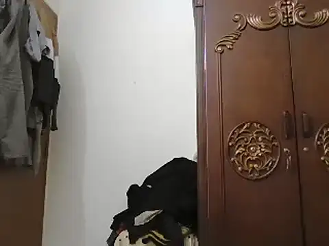 desiboyasif online show from 12/23/24, 11:47