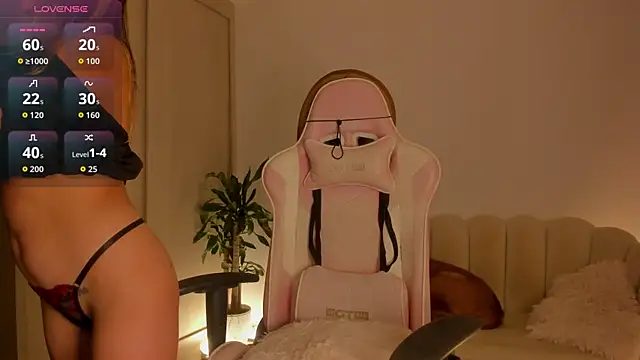 LittleSofia  online show from 10/10/25, 02:43