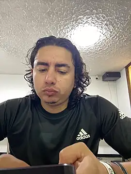 Snapshot of DanielGomez9 chatting on 03/16/26, 01:59 DanielGomez9 online show from 03/16/26, 01:59