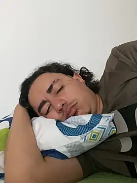 Snapshot of DanielGomez9 chatting on 04/01/26, 01:41 DanielGomez9 online show from 04/01/26, 01:41