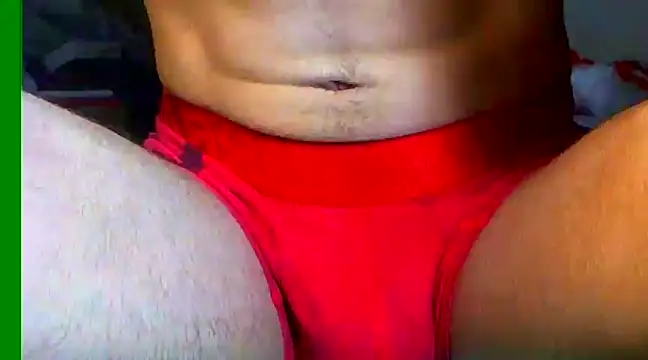 Snapshot of Ian_zaenzz chatting on 12/29/24, 07:22 Ian zaenzz online show from 12/29/24, 07:22