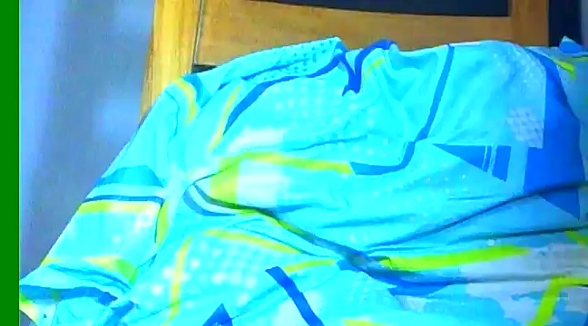 Snapshot of Ian_zaenzz chatting on 01/03/25, 11:55 Ian zaenzz online show from 01/03/25, 11:55