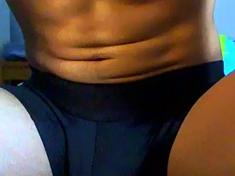 Snapshot of Ian_zaenzz chatting on 01/24/25, 03:11 Ian zaenzz online show from 01/24/25, 03:11