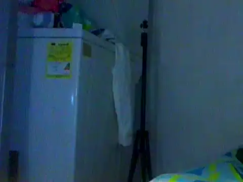 Snapshot of Ian_zaenzz chatting on 02/07/25, 07:06 Ian zaenzz online show from 02/07/25, 07:06