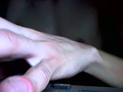 Snapshot of Ian_zaenzz chatting on 09/16/25, 06:09 Ian zaenzz online show from 09/16/25, 06:09