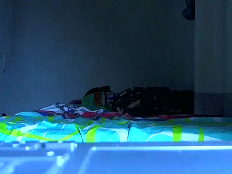 Snapshot of Ian_zaenzz chatting on 09/25/25, 07:17 Ian zaenzz online show from 09/25/25, 07:17