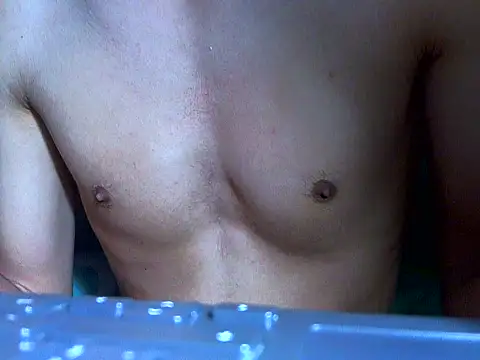 Snapshot of Ian_zaenzz chatting on 10/19/25, 07:25 Ian zaenzz online show from 10/19/25, 07:25