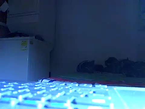 Snapshot of Ian_zaenzz chatting on 11/23/25, 11:59 Ian zaenzz online show from 11/23/25, 11:59