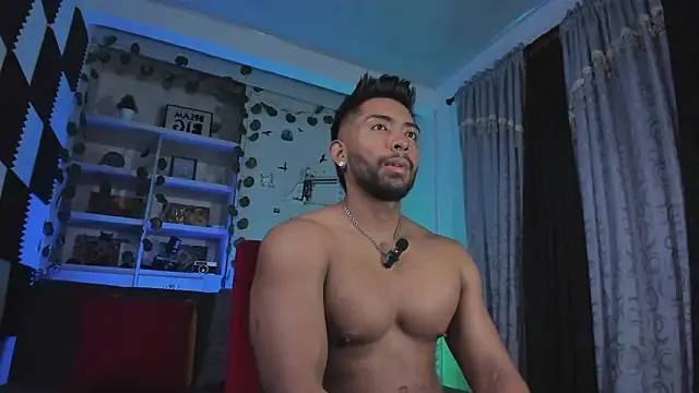 Couple muscle1 online show from 02/05/26, 09:30