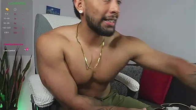 Couple muscle1 online show from 05/21/26, 08:49