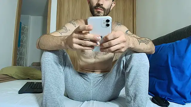 ALEJANDRO BIGCOCK online show from 05/16/26, 05:01