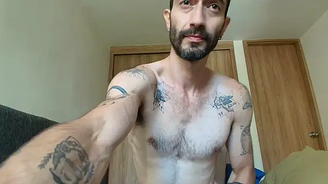 ALEJANDRO BIGCOCK online show from 05/31/26, 02:35