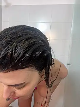 Eva Gonzalez online show from 12/31/24, 03:31