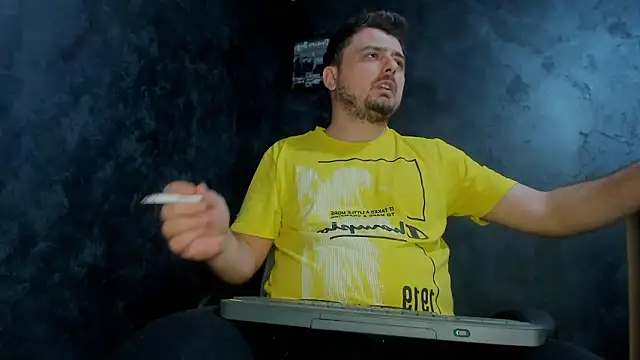 Snapshot of Master_Mark_Wayne chatting on 02/01/26, 07:34 Master Mark Wayne online show from 02/01/26, 07:34