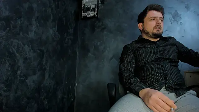 Snapshot of Master_Mark_Wayne chatting on 02/14/26, 08:27 Master Mark Wayne online show from 02/14/26, 08:27