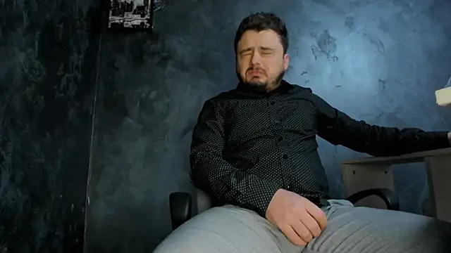 Snapshot of Master_Mark_Wayne chatting on 02/15/26, 10:36 Master Mark Wayne online show from 02/15/26, 10:36