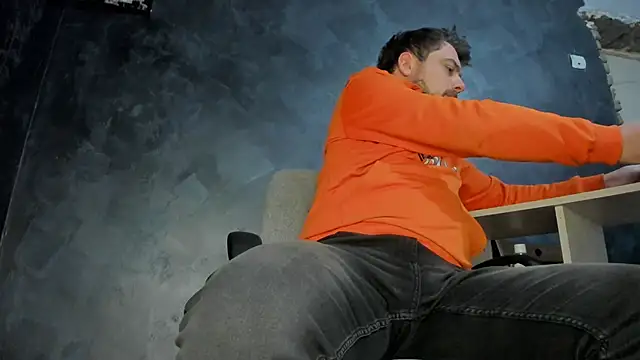 Snapshot of Master_Mark_Wayne chatting on 02/19/26, 09:00 Master Mark Wayne online show from 02/19/26, 09:00