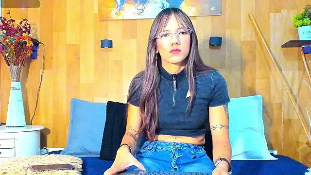 Snapshot of marianaa90 chatting on 05/07/26, 12:54 marianaa90 online show from 05/07/26, 12:54