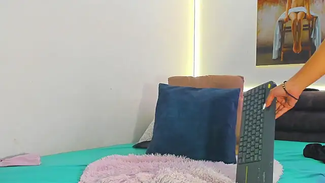 Snapshot of marianaa90 chatting on 06/02/26, 03:14 marianaa90 online show from 06/02/26, 03:14