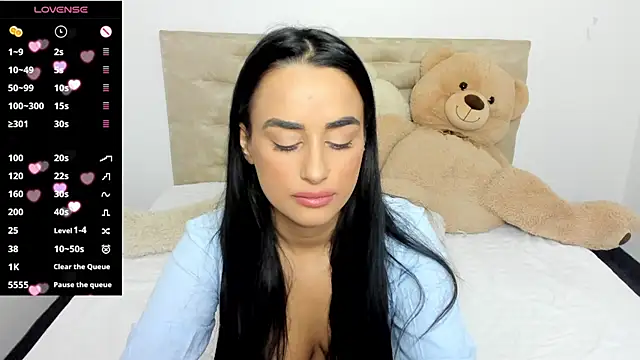 Snapshot of DarcieJane chatting on 12/14/24, 07:25 DarcieJane online show from 12/14/24, 07:25