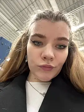 Holy Tereza online show from 01/05/25, 03:23