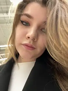 Holy Tereza online show from 01/10/25, 02:34