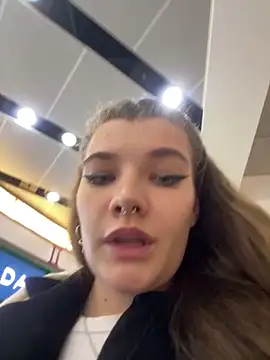 Holy Tereza online show from 12/16/25, 03:06