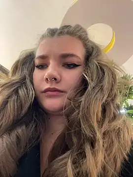 Holy Tereza online show from 03/27/26, 03:23