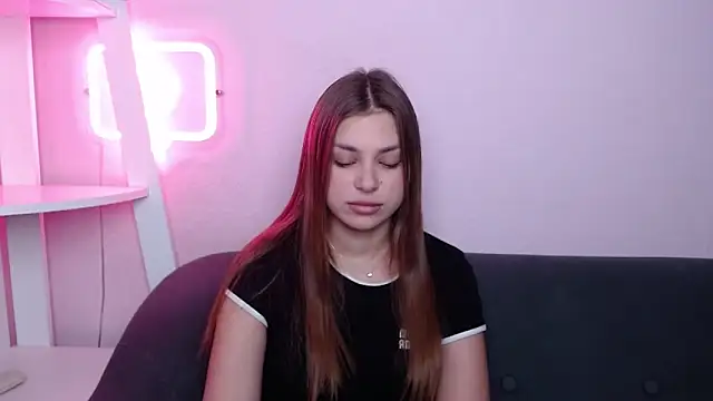 MilanaAngelAs online show from 03/17/26, 08:45