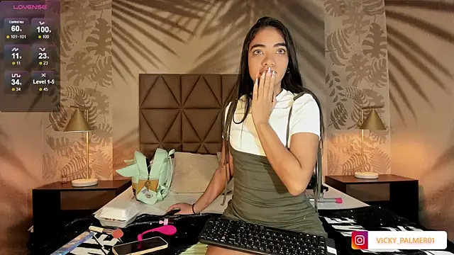 Vicky Palmer online show from 12/03/24, 08:28