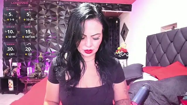 Snapshot of charlottemeyerr chatting on 09/08/25, 07:46 charlottemeyerr online show from 09/08/25, 07:46