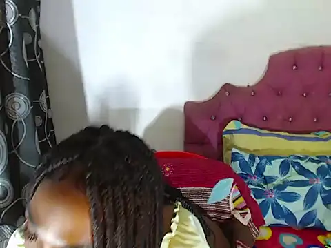 Snapshot of KandyHot_ chatting on 02/26/25, 01:32 KandyHot online show from 02/26/25, 01:32