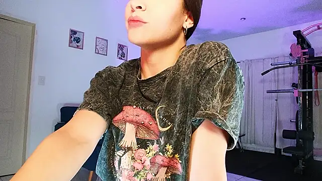 Snapshot of Melisa_cream chatting on 03/30/26, 02:34 Melisa cream online show from 03/30/26, 02:34