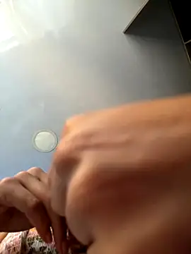 Snapshot of ViolettaSummer chatting on 12/03/25, 11:19 ViolettaSummer online show from 12/03/25, 11:19