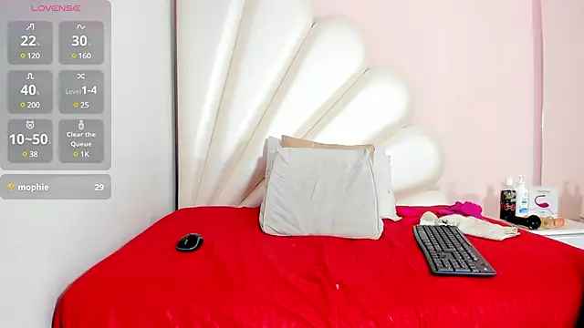 Snapshot of Lorena_Hawkins chatting on 02/02/25, 04:32 Lorena Hawkins online show from 02/02/25, 04:32