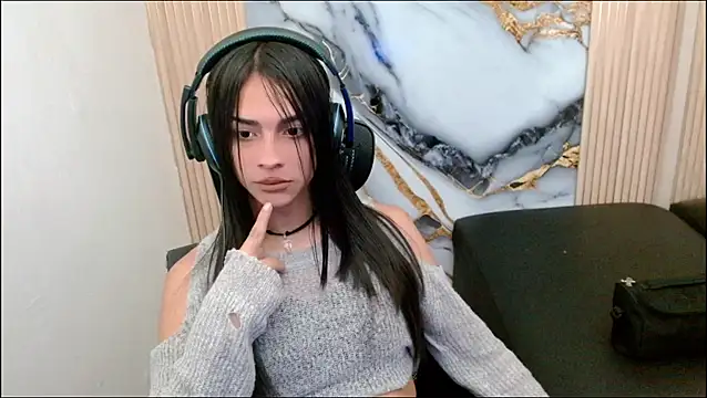 Snapshot of Dollbehavior_ chatting on 09/15/25, 03:17 Dollbehavior online show from 09/15/25, 03:17