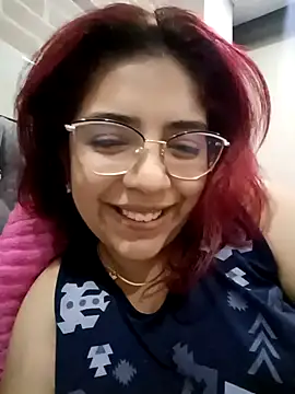 Snapshot of Rousse_Collinss chatting on 12/31/24, 05:44 Rousse Collinss online show from 12/31/24, 05:44