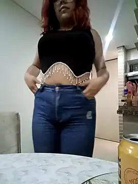 Snapshot of Rousse_Collinss chatting on 02/09/25, 01:44 Rousse Collinss online show from 02/09/25, 01:44