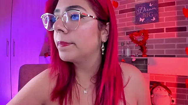 Snapshot of Rousse_Collinss chatting on 03/03/25, 03:31 Rousse Collinss online show from 03/03/25, 03:31