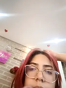 Snapshot of Rousse_Collinss chatting on 03/21/25, 03:35 Rousse Collinss online show from 03/21/25, 03:35