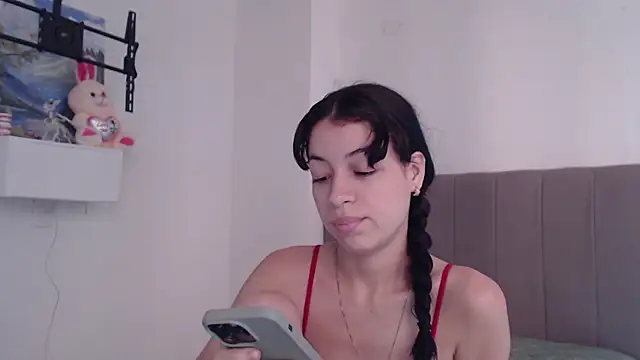 Caribbean beauty  online show from 12/17/25, 08:26