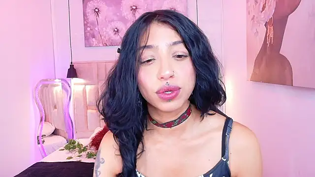 REDHOTTER  online show from 05/27/26, 07:55