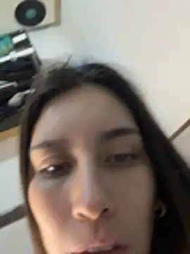 Snapshot of lupitta_1 chatting on 12/03/25, 12:18 lupitta 1 online show from 12/03/25, 12:18