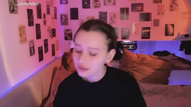 Snapshot of yourconcept chatting on 01/17/25, 05:08 yourconcept online show from 01/17/25, 05:08