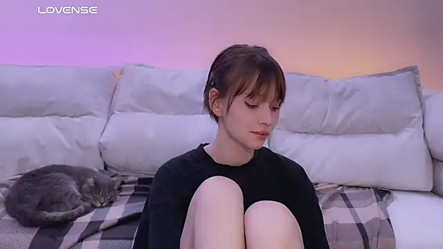 Snapshot of yourconcept chatting on 11/09/25, 06:17 yourconcept online show from 11/09/25, 06:17