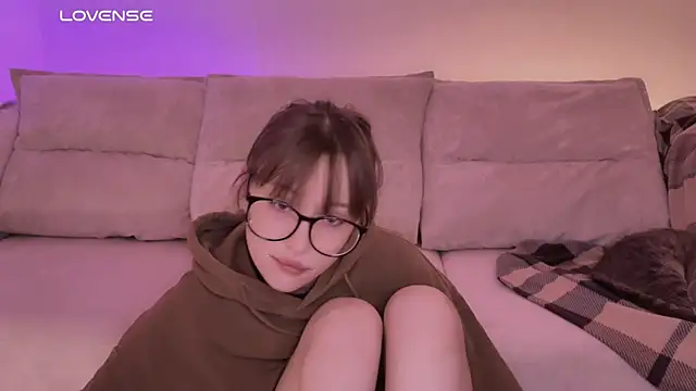 Snapshot of yourconcept chatting on 11/26/25, 05:58 yourconcept online show from 11/26/25, 05:58