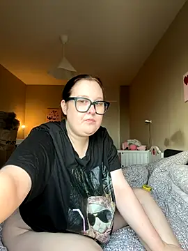 Misssmilf online show from 11/07/25, 01:44