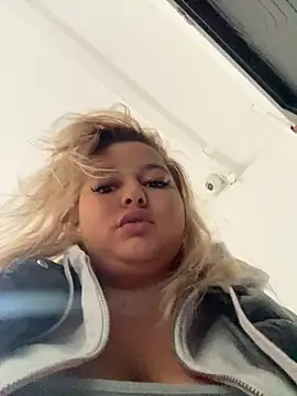 AllysonK online show from 02/04/25, 09:49